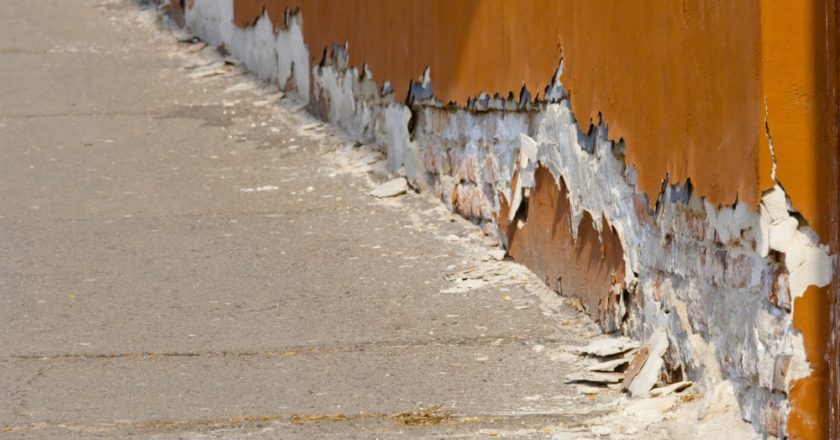 Comment se débarrasser définitivement du salpêtre ?