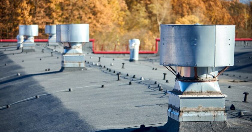 Le désenfumage incendie : sécurité, installation et maintenance pour la protection des bâtiments